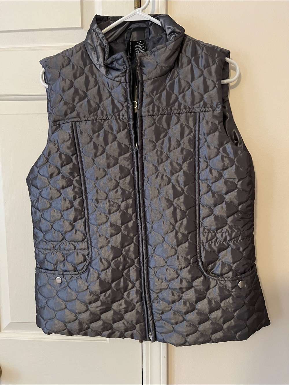 NWT New Direction puffer vest size L
